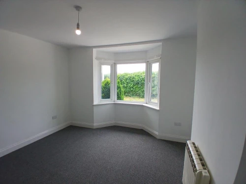 Bungalow - Detached Main Photo