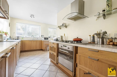 House - Detached Main Photo