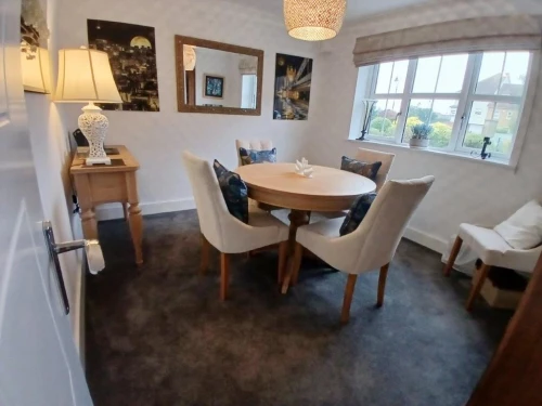 House - Townhouse Main Photo