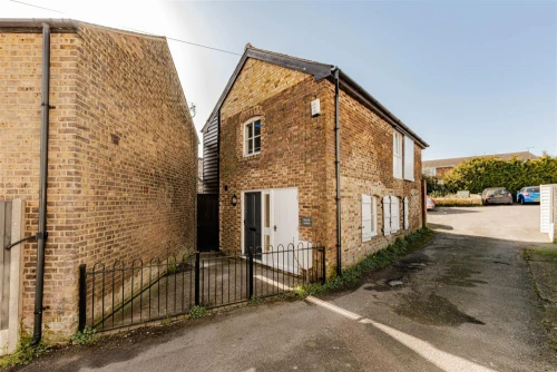 House - Detached Main Photo
