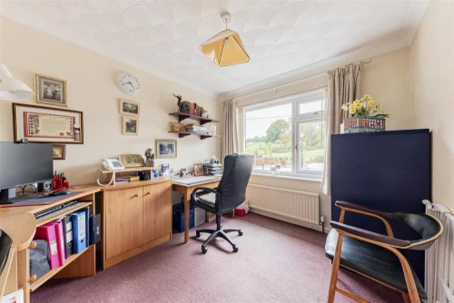 Bungalow - Detached Main Photo