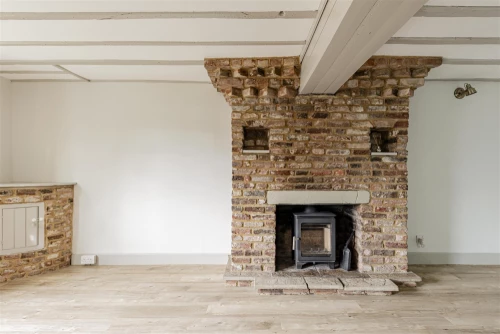 House - End Terrace Main Photo