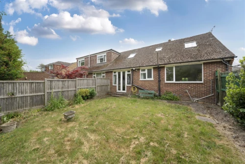 Bungalow - Semi Detached Main Photo