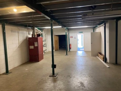 Industrial Unit Photo 3