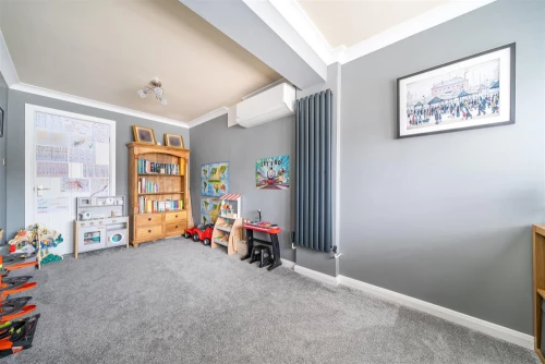 House - Detached Main Photo