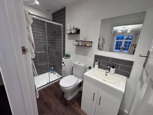 House - Detached Main Photo