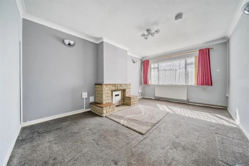 Bungalow - Semi Detached Main Photo