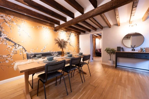 House - Semi-Detached Main Photo