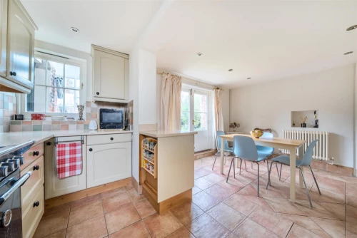 House - Townhouse Main Photo