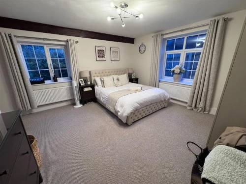 House - Detached Main Photo