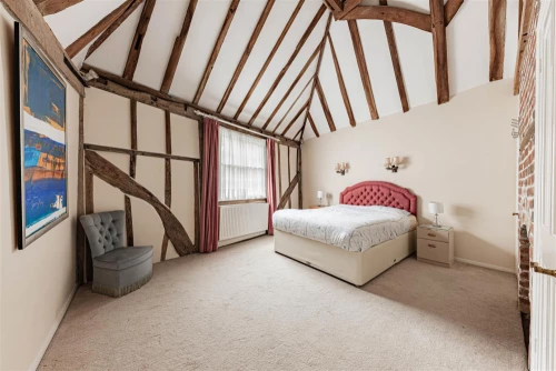 House - Terraced Main Photo