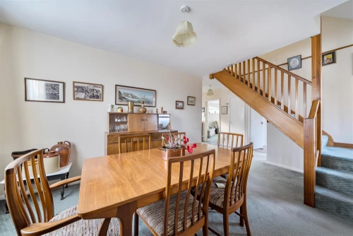 Bungalow - Detached Photo 3