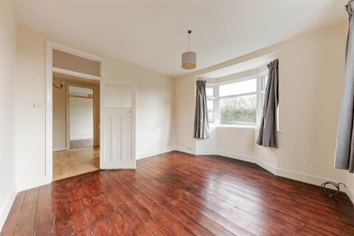 Bungalow - Detached Main Photo