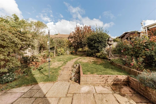 House - End Terrace Main Photo
