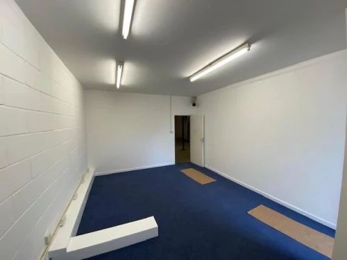 Industrial Unit Photo 4