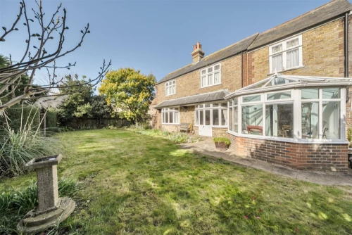 House - Detached Main Photo