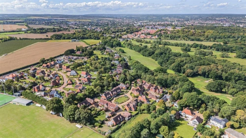 House - Detached Main Photo