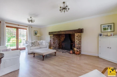 House - Detached Main Photo