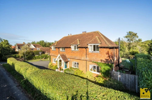 House - Detached Main Photo