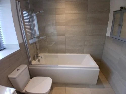 House - Semi-Detached Main Photo