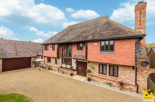 House - Detached Main Photo