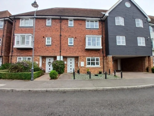 House - Townhouse Main Photo