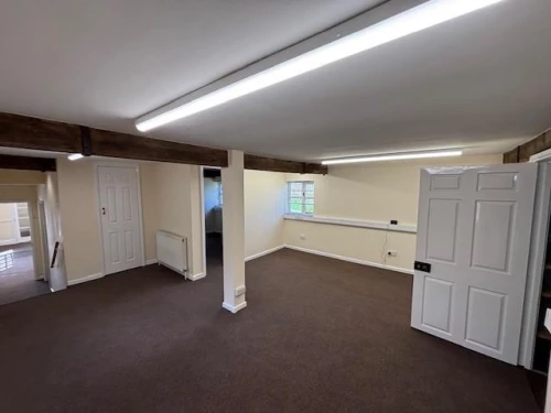 Commercial Main Photo