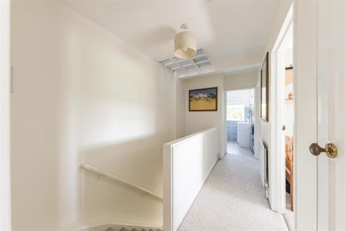 House - Terraced Main Photo