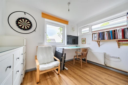 Bungalow - Detached Main Photo