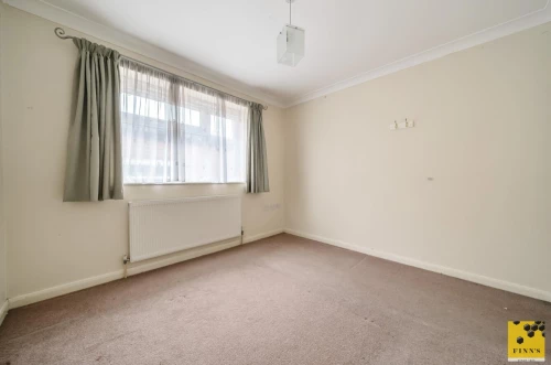 Bungalow - Detached Main Photo