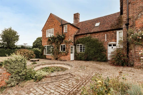 House - Detached Main Photo