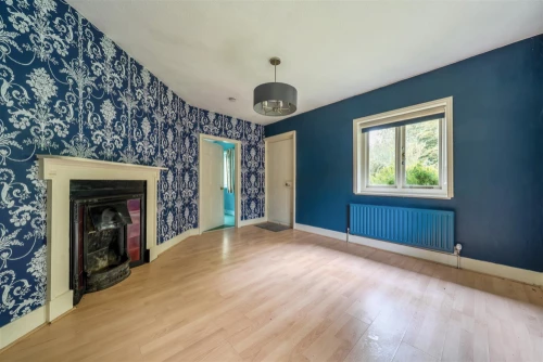 Bungalow - Detached Main Photo