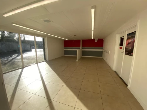 Commercial Main Photo