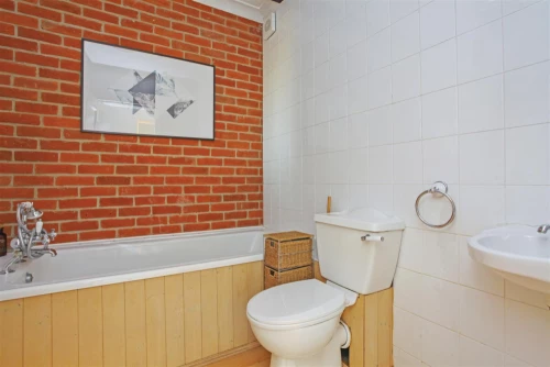 House - End Terrace Photo 3