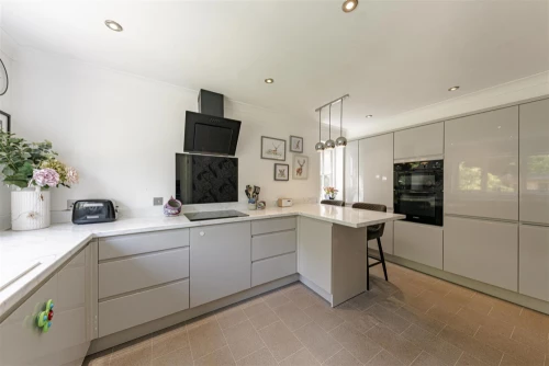 House - Detached Main Photo