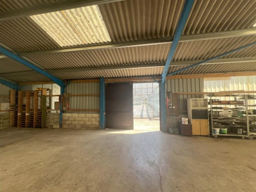 Commercial Main Photo