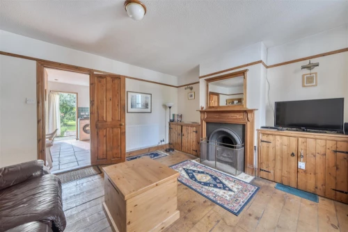 House - Terraced Main Photo