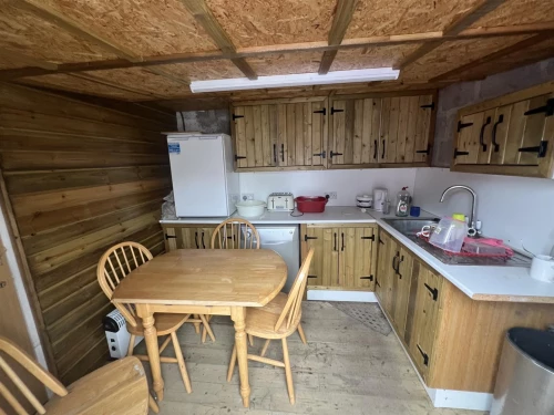 Commercial Main Photo