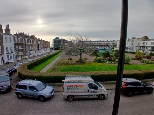 House - Terraced Main Photo