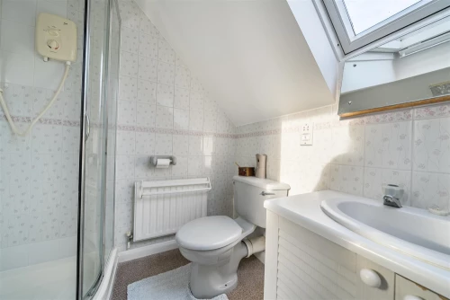 Bungalow - Detached Main Photo