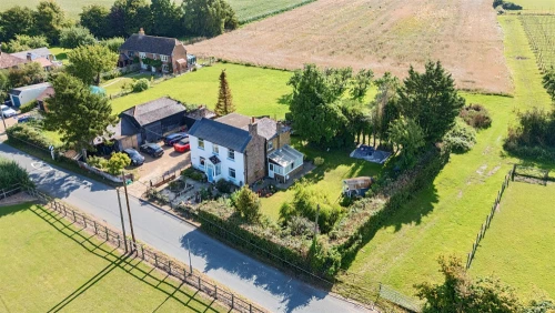 House - Detached Main Photo