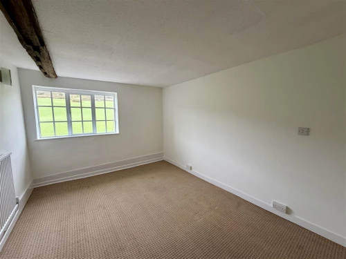 House - Terraced Main Photo