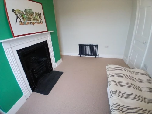 House - Terraced Main Photo