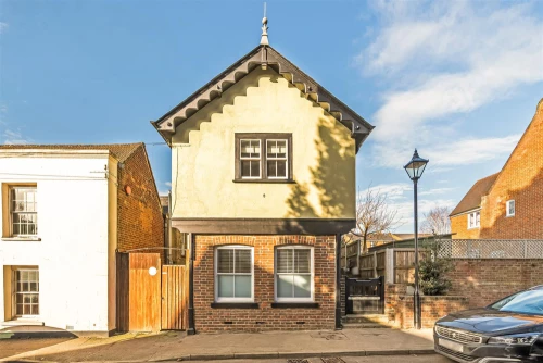 House - Detached Main Photo