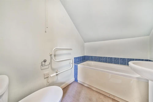 Bungalow - Semi Detached Main Photo