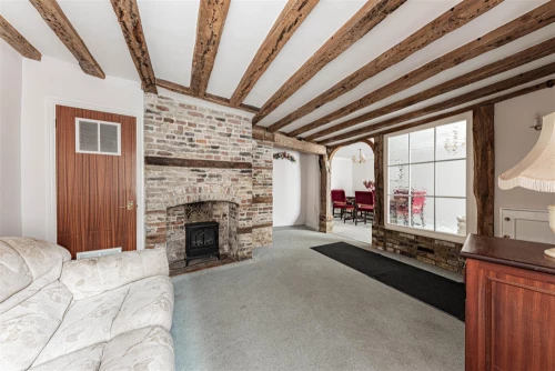 House - Terraced Main Photo