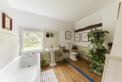 House - Detached Main Photo