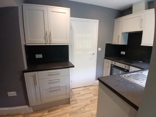 Bungalow - Detached Photo 4