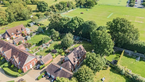 House - Detached Main Photo