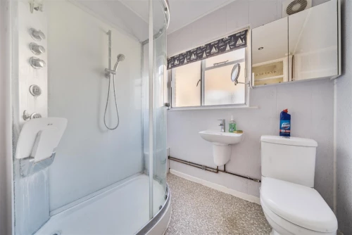 Bungalow - Semi Detached Main Photo